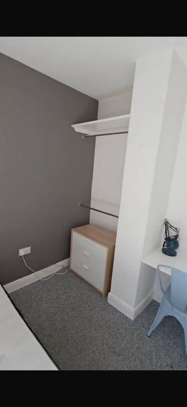 Available immediately 10 B Cardigan Road LS6  Main Photo