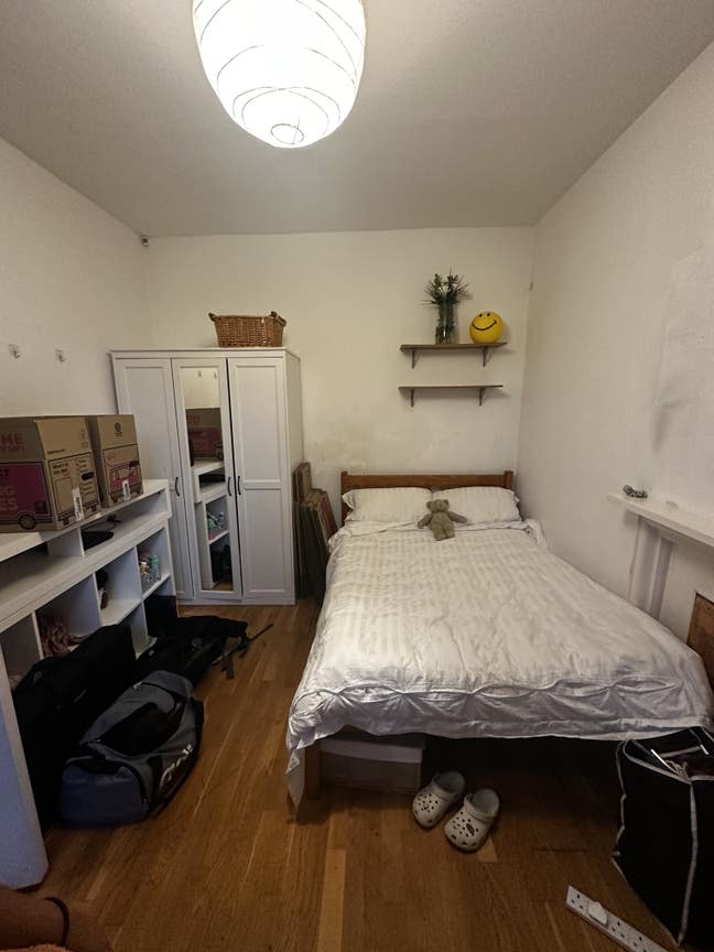 Huge house in Brixton - 10 min walk from the tube! Main Photo