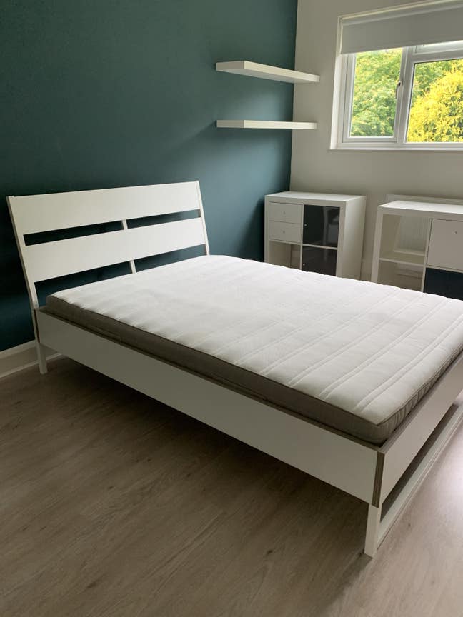 Bright and Spacious Furnished Double Bedroom Main Photo