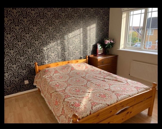 Room at Bicester Main Photo
