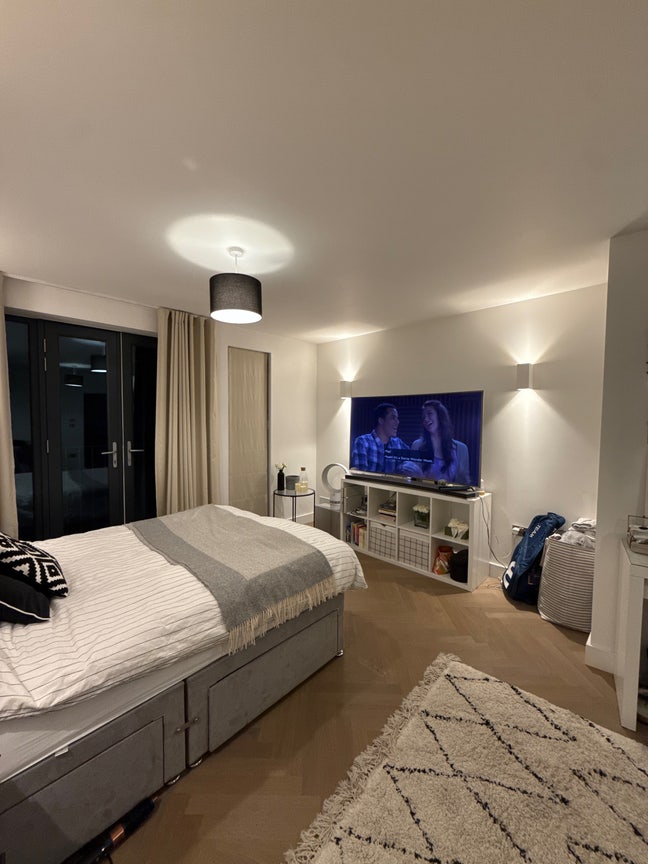 Modern Very large room in Clapham North/brixton  Main Photo