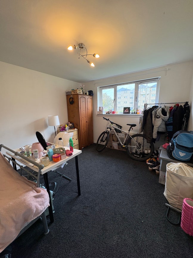 Spacious Flat in Edinburgh Main Photo