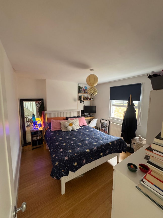 Double Room in Mews House NW6- All Bills Included  Main Photo