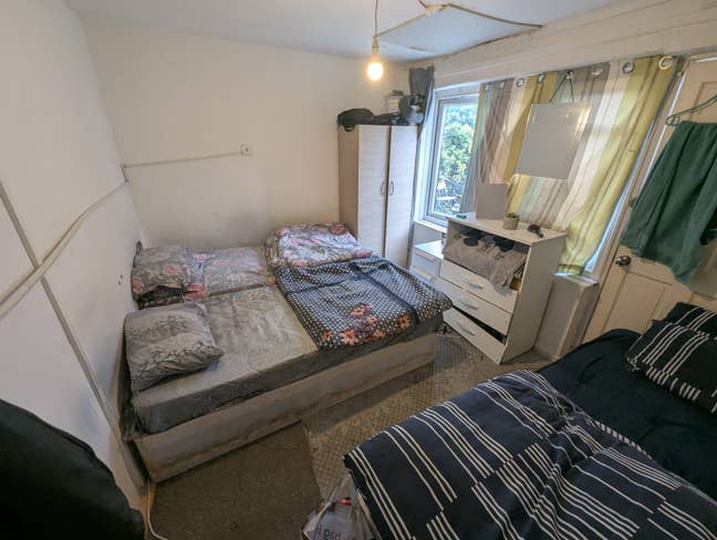 Room for Rent in Stratford – Only £350/month! Main Photo