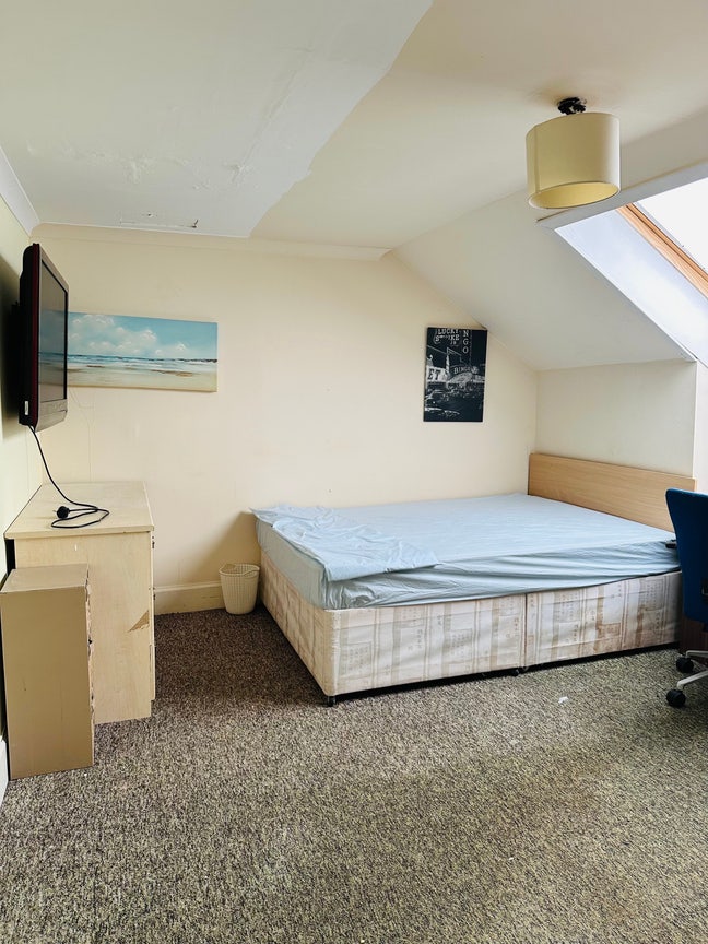 Double room in Sauchiehall Street Main Photo