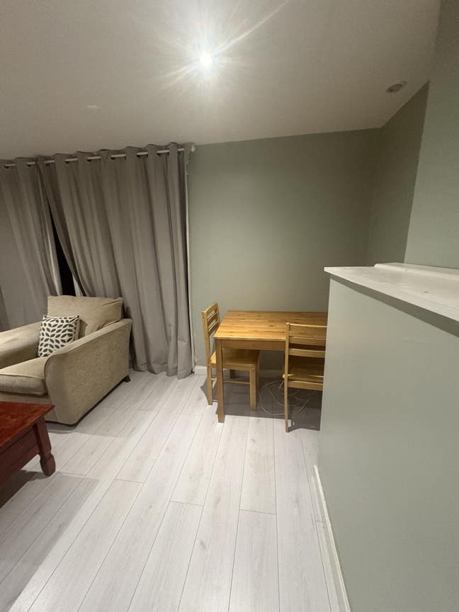 One bedroom available in a two bed house moredun Main Photo