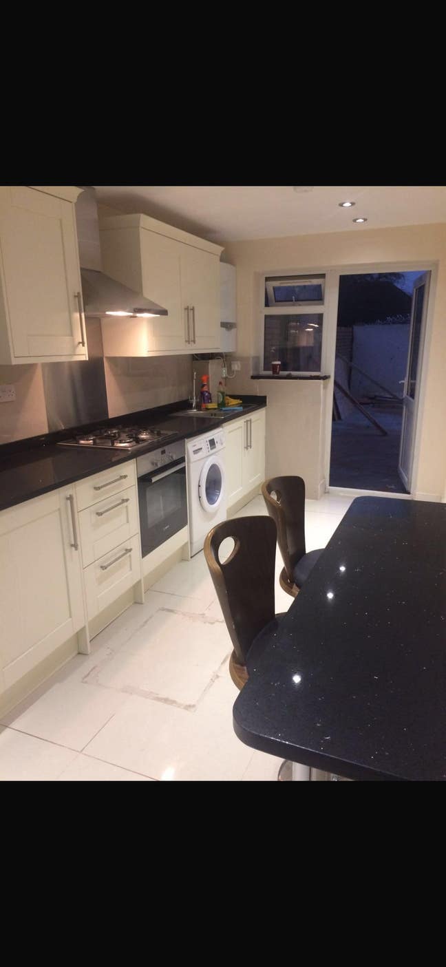 2 Bedroom Flat  Main Photo