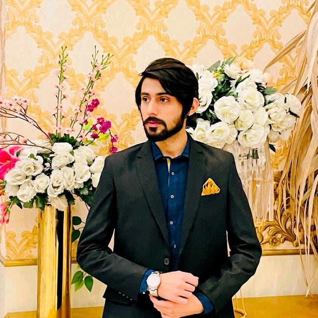 I am a male student aged 25. I am looking for... Main Photo