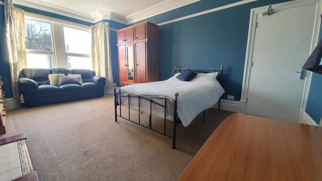 500 metres from Hospital - Double room Main Photo