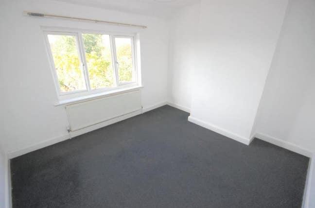 Lovely Double Room Available – From 1st November Main Photo