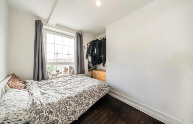 Cosy Room in Hackney  Main Photo