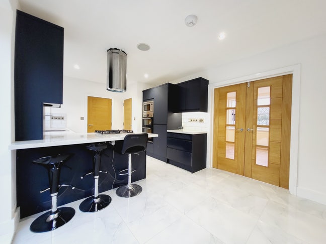 Newly Refurbished 4-Bedroom House In Holgate,York Main Photo
