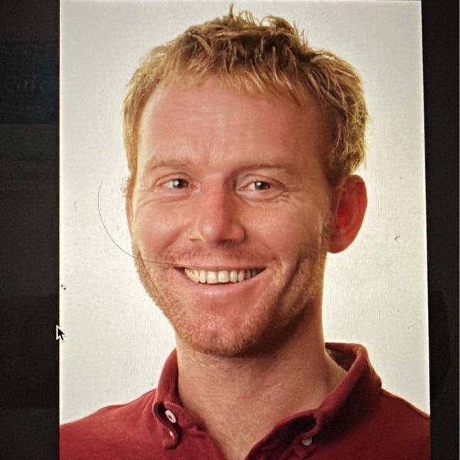 A bit about me; male, 33, enjoy playing folk ... Main Photo