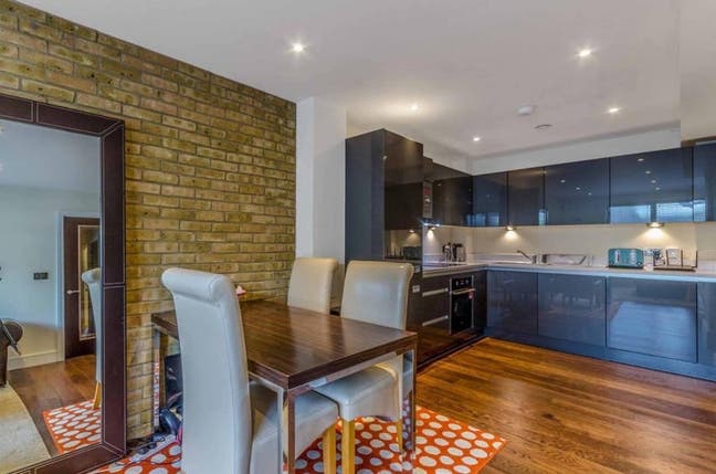 New Double Rm, 6min to tube, 15min to Canary Wharf Main Photo