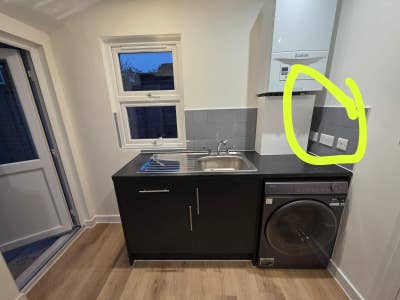 One bed double room for rent  Main Photo