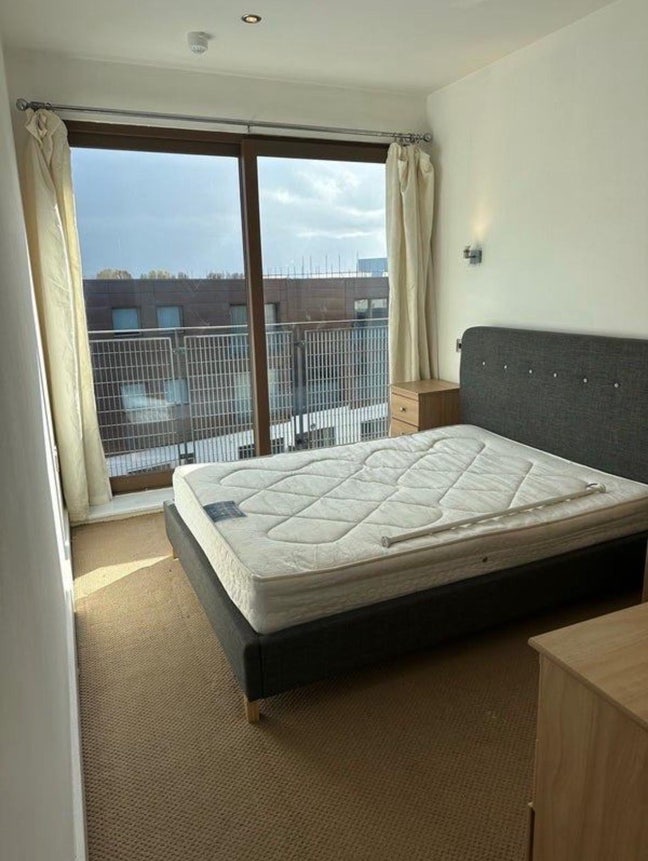 En-suite Double Bedroom, City Centre Manch Main Photo