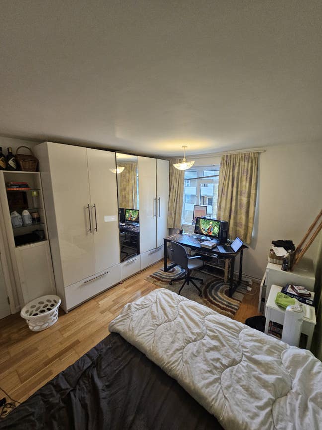 Euston sublet 19 Dec - 8 Feb - 2k Incl Bills Main Photo