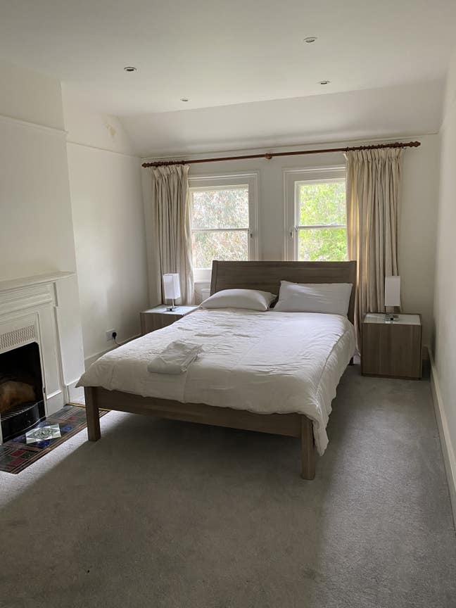 A house in hampstead Main Photo