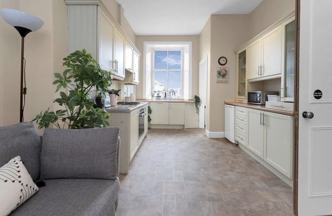 Two rooms to rent in Marchmont!  Main Photo