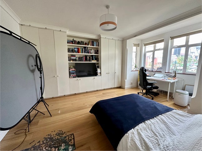 ✨ Spacious Double Room in Bright Tooting Home ✨ Main Photo