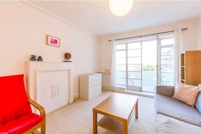 From 10 Nov - Room in a beautiful Archway flat! Main Photo