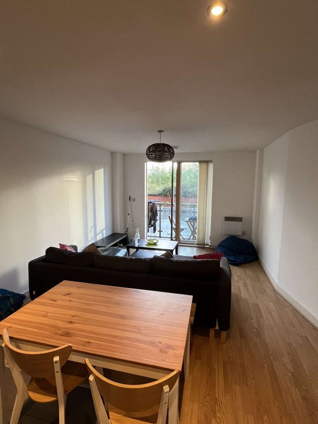 Double room, own bathroom, parking  Main Photo