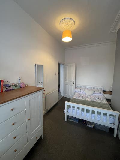 Student room to rent in Stirchley Main Photo