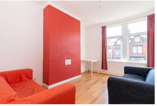 Fully Furnished double room near headingley stadiu Main Photo