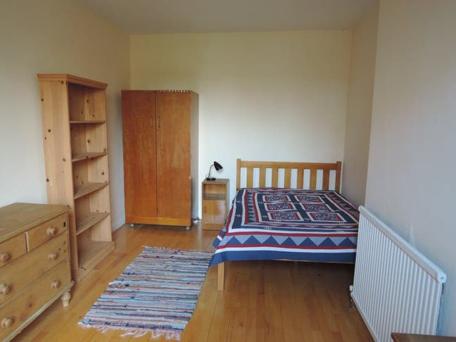 Large double room S11 for person over 24 inc bills Main Photo