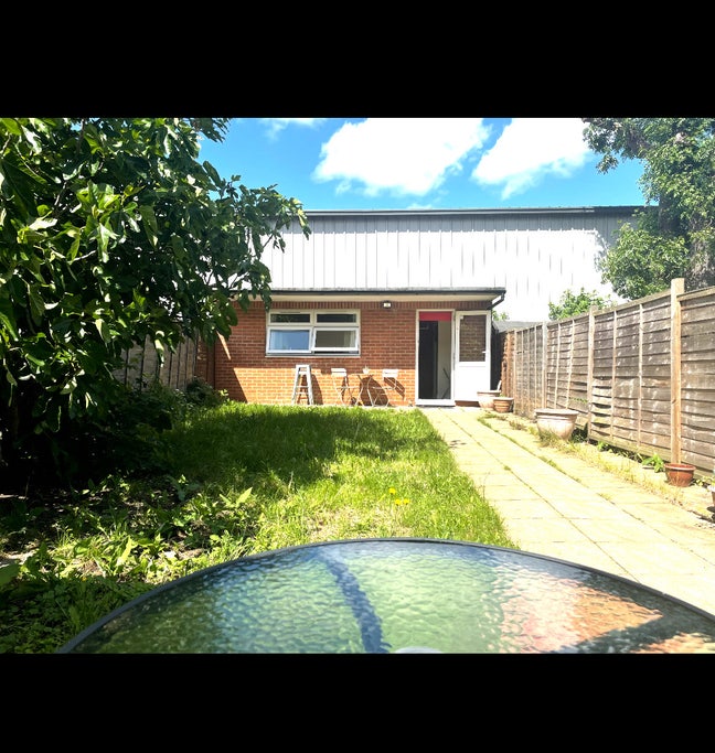 Double Room, Bills Included, Must See✨ Main Photo