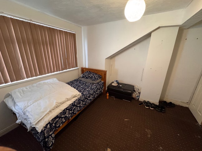 Room  Main Photo