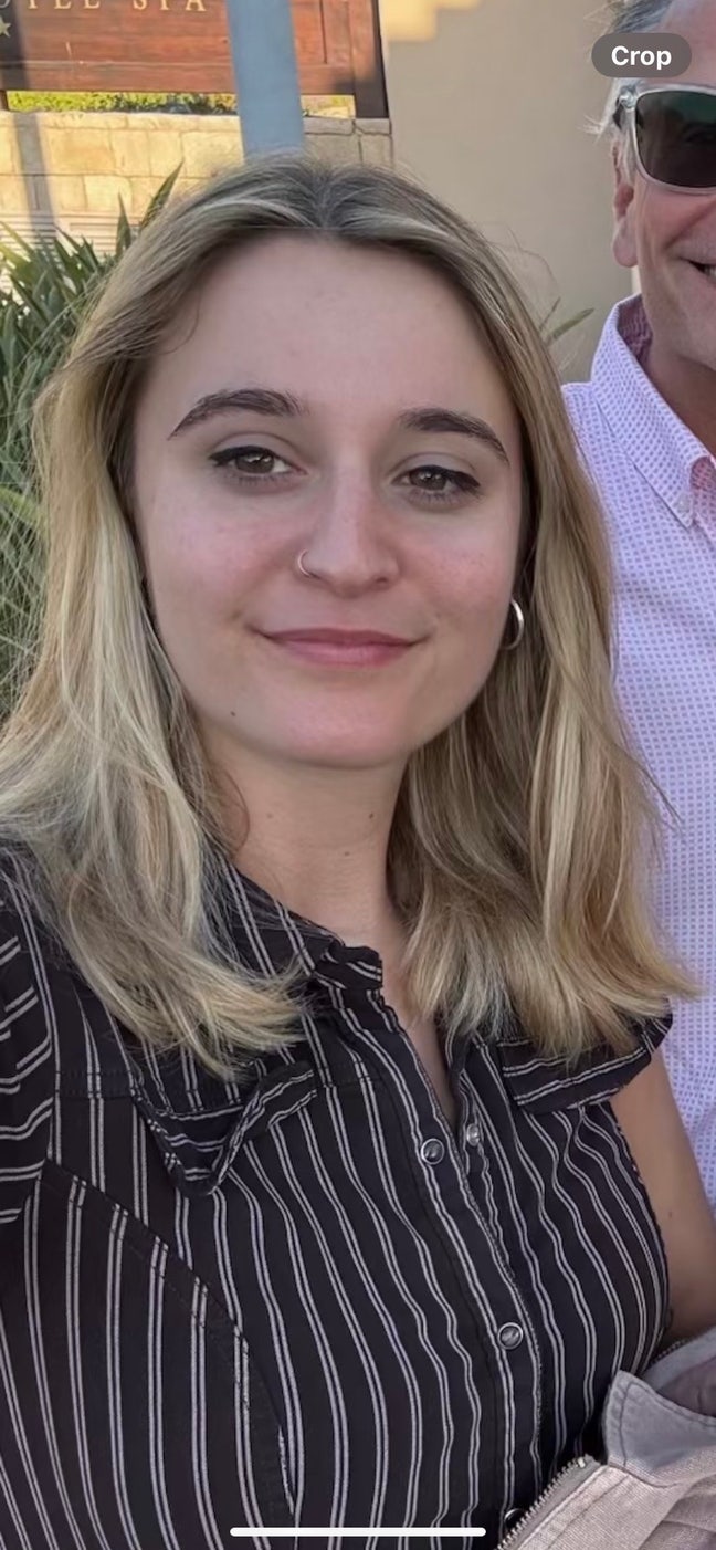 Looking for a room in a sociable house to rent Main Photo