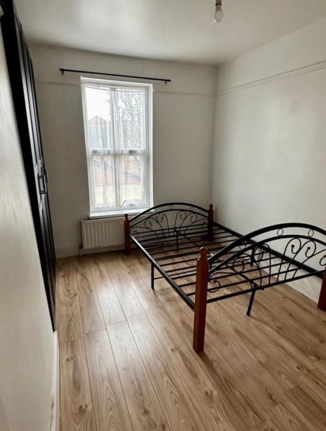 Room Tennant for flat Walthamstow near tube  Main Photo