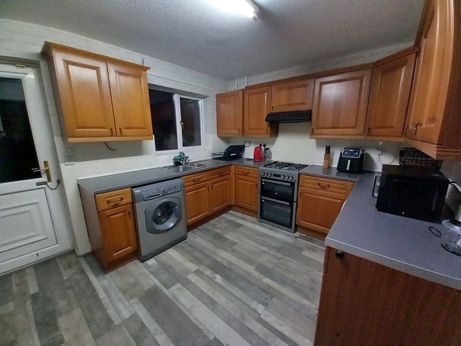 Room for rent  Main Photo