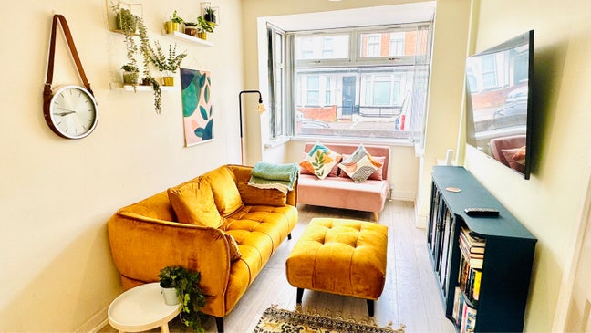 Stylish East Belfast 2 bedroom house  Main Photo