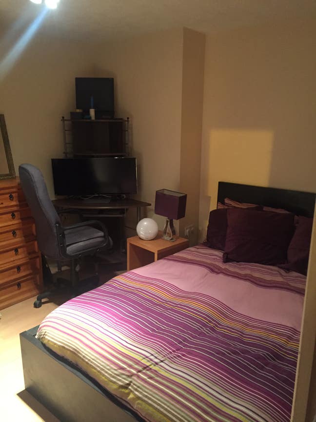 Furnished 3 bed ground floor flat close to tube  Main Photo