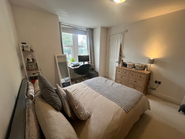 Double Bedroom with En-Suite, Tooting Broadway  Main Photo