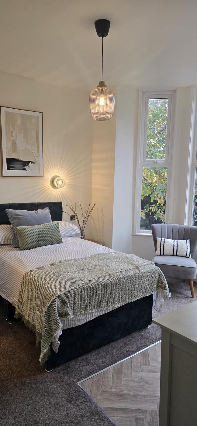 Stylish Co-Living with Ensuites and Kitchenettes Main Photo