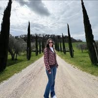 Student Female seeks a single or double room Main Photo