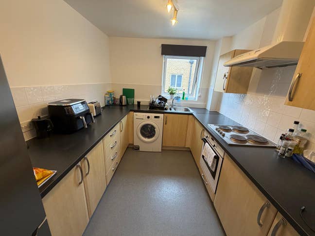 1 Bedroom available For Rent - Stepney Green   Main Photo