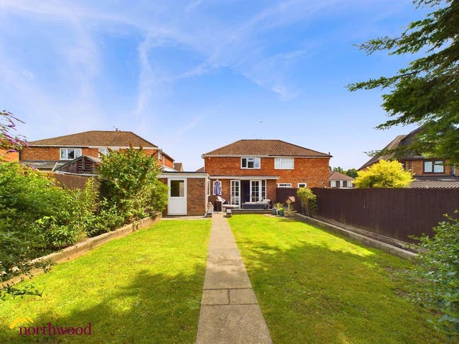 🏡 Two Rooms in peaceful Banbury home  Main Photo