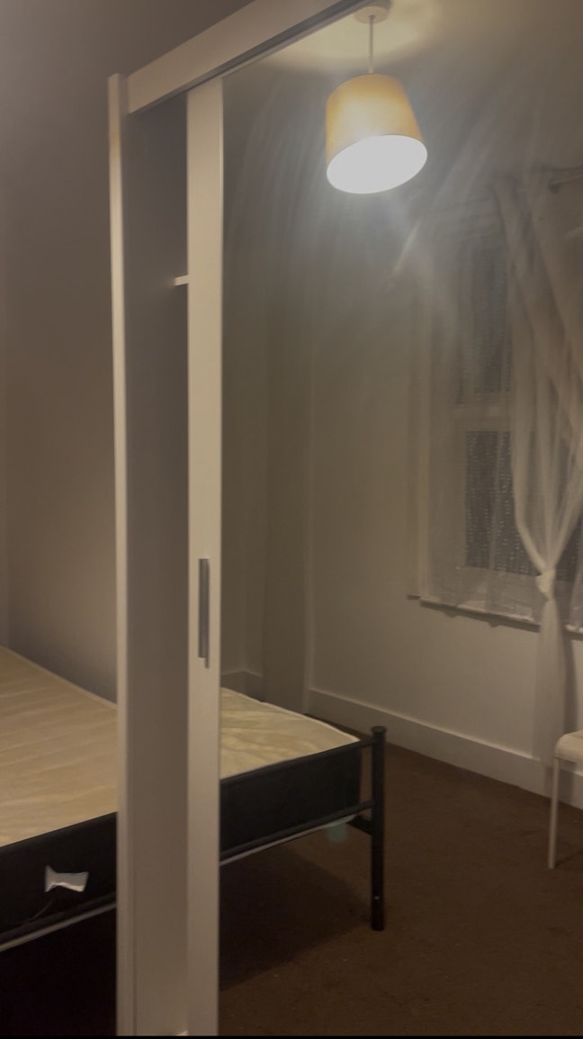 Double Room in East Ham Main Photo
