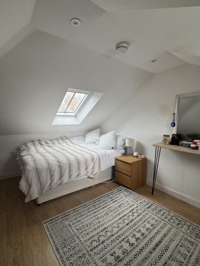 Gorgeous double room in Clapham Old Town Main Photo