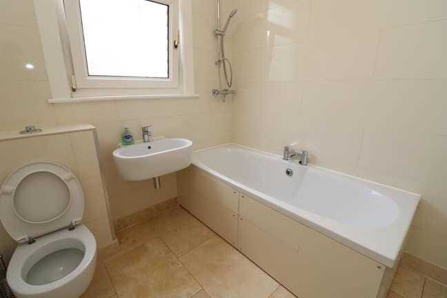 Beautiful Single Room in  Herne Hill- Back Now! Main Photo