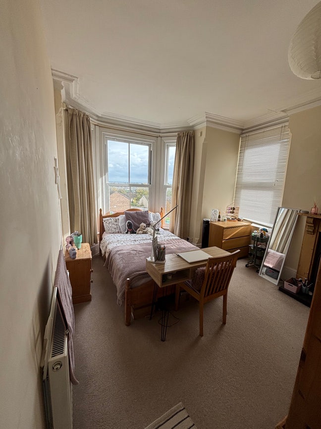 LargeDouble Room with Ensuite - 10min walk to city Main Photo