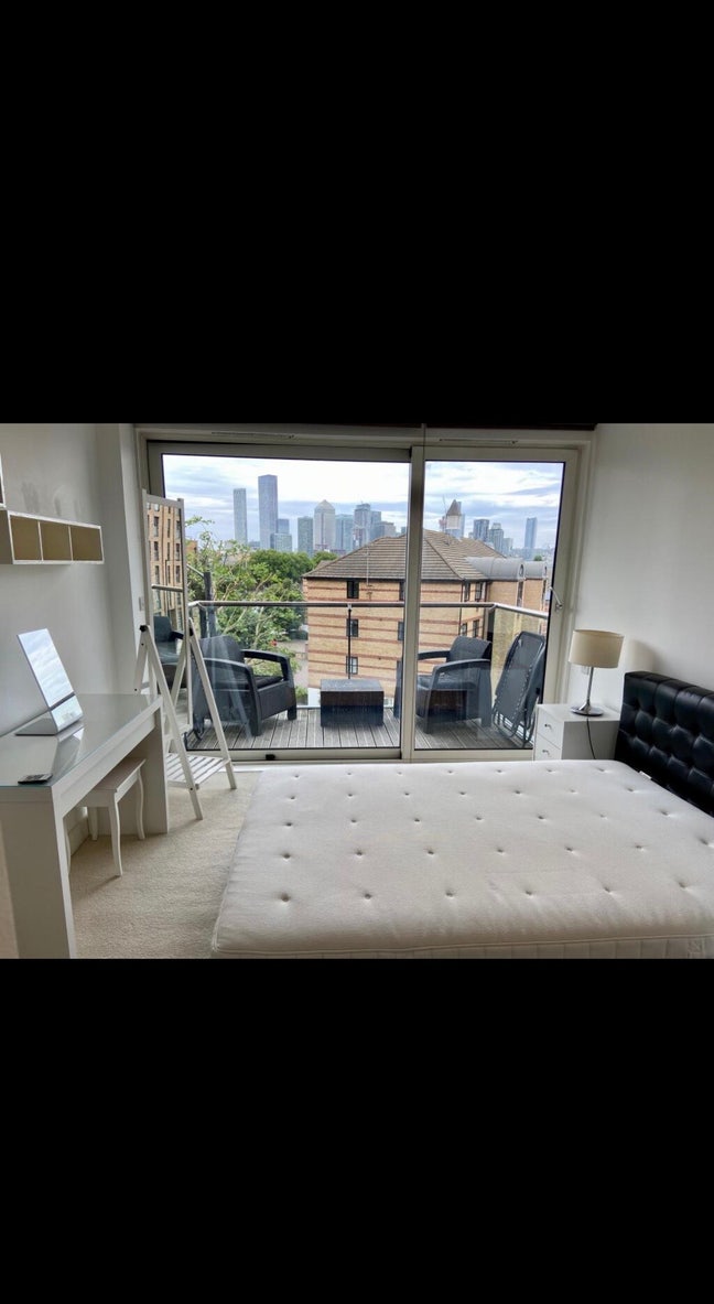 En-suite double room with balcony  Main Photo