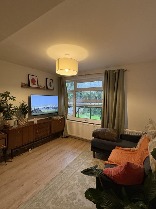 Short term let in lovely Highgate flat Main Photo