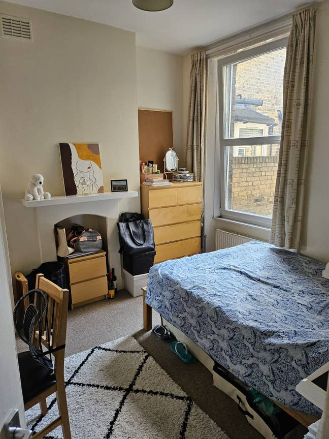 Spacious Room in Easygoing Elephant & Castle House Main Photo