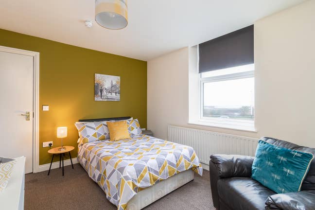 NEW! High Quality Ensuite Rooms in a Shared House Main Photo