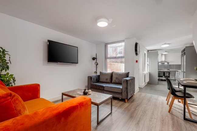 Modern Professional Home - Available Now!  Main Photo